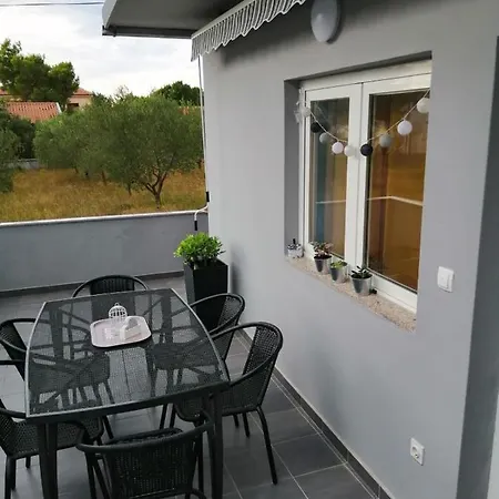Tatil Evi House Lara Starigrad Paklenica