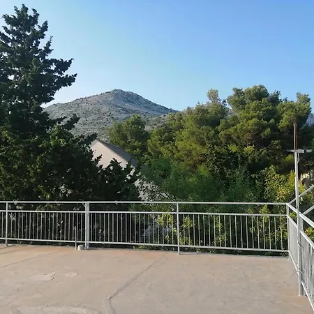 Tatil Evi House Lara Starigrad Paklenica