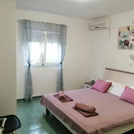 House Lara Tatil Evi
