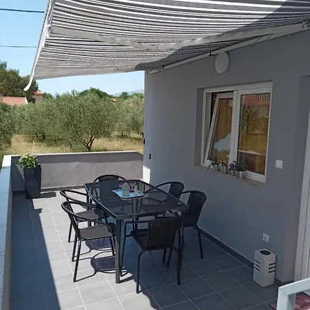 House Lara * Starigrad Paklenica